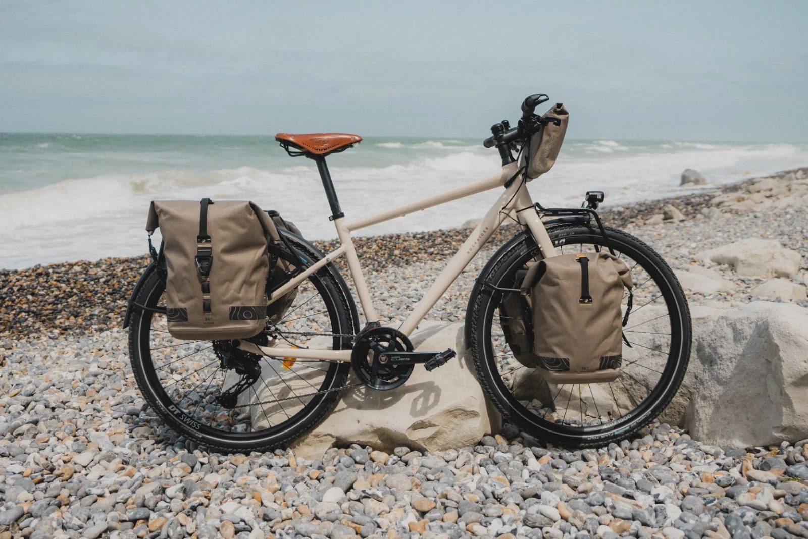 Vélo de cyclotourisme Decathlon ADVT 900 : la totale !