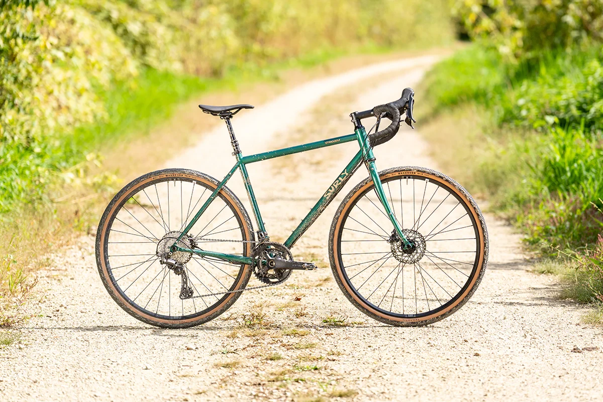 Le Surly Straggler fait peau neuve