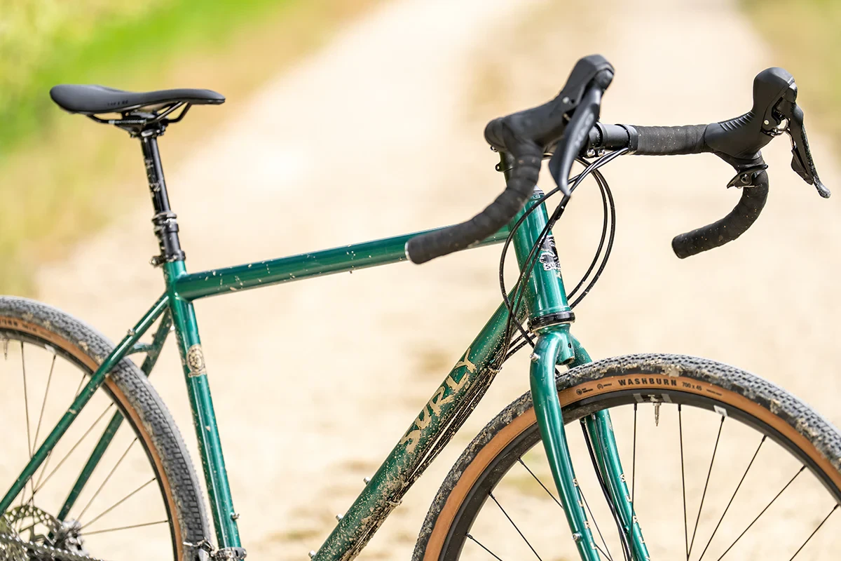 Le Surly Straggler fait peau neuve