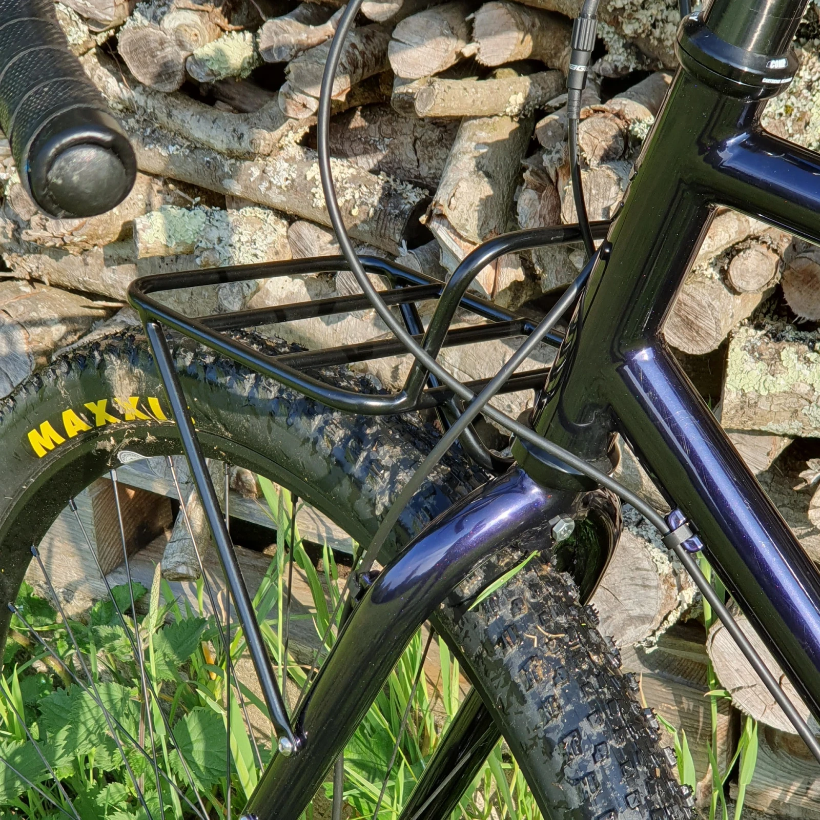 Chemins de terre et feux de camp : le monster-gravel La Tangente de Nicolas