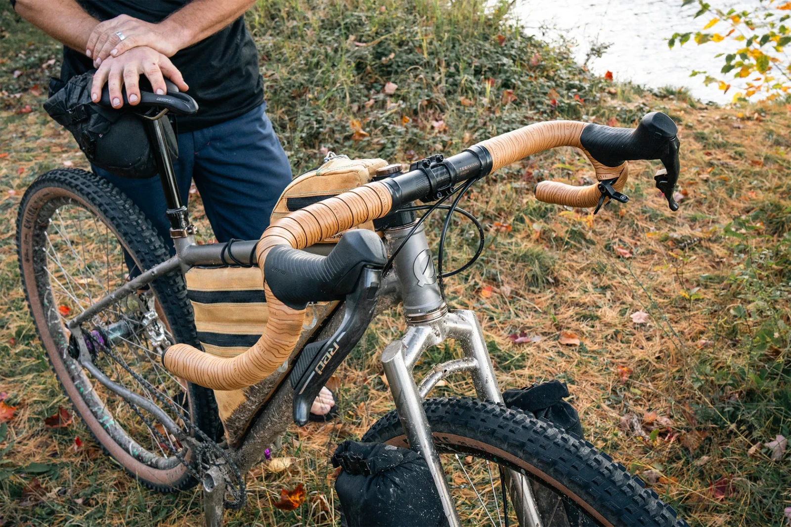 Brèves : des applis mises à jour, des composants pensés bikepacking, des sacoches, des accessoires…