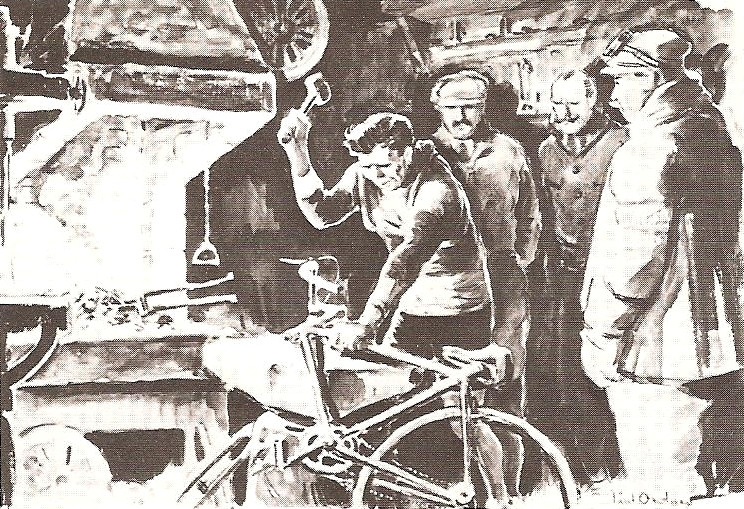 Eugène Christophe réparant sa fourche sur le Tour 1913.